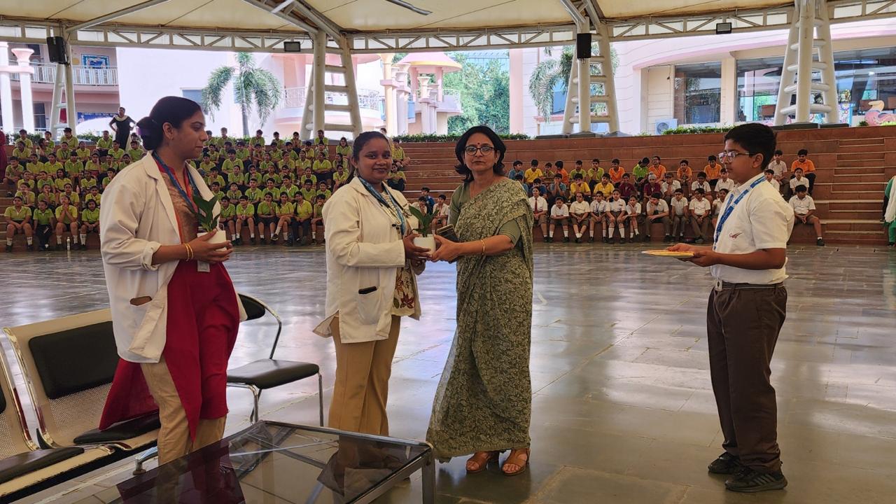 A Heartfelt Salute to Healthcare Heroes – International Nurses Day Assembly